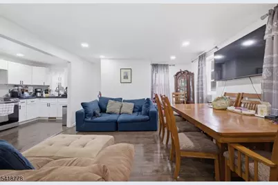 261 W Main St, Bound Brook, NJ 08805 - Photo 20