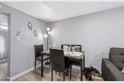 261 W Main St, Bound Brook, NJ 08805 - Photo 8