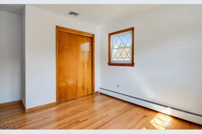 240 Ridge Rd, Cedar Grove, NJ 07009 - Photo 18