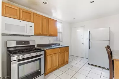 402 S 15th St, Newark, NJ 07103 - Photo 12