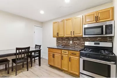 402 S 15th St, Newark, NJ 07103 - Photo 28