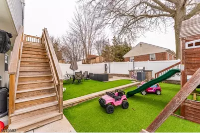 38 Center St, Belleville, NJ 07109 - Photo 22