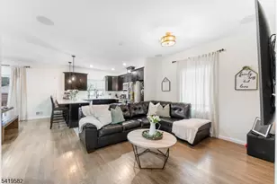 38 Center St, Belleville, NJ 07109 - Photo 10