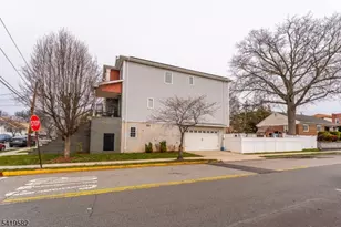 38 Center St, Belleville, NJ 07109 - Photo 20