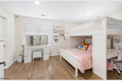 38 Center St, Belleville, NJ 07109 - Photo 16