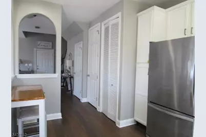 132 Limerick Ln, Lopatcong Township, NJ 08865 - Photo 8