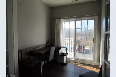 132 Limerick Ln, Lopatcong Township, NJ 08865 - Photo 14