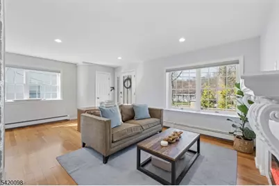 15 Nestro Rd, West Orange Township, NJ 07052 - Photo 12