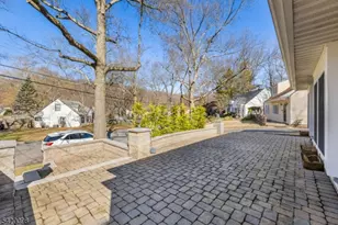 15 Nestro Rd, West Orange Township, NJ 07052 - Photo 2