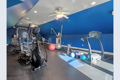 406 Caruso Ct, Branchburg Township, NJ 08853 - Photo 32