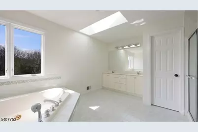 57 Briarwood Dr, Warren Township, NJ 07059 - Photo 28