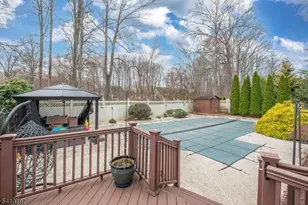 3 S Hampton Dr, Fairfield, NJ 07004 - Photo 36