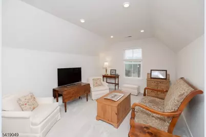 35 Sparrowhawk St, Washington Township, NJ 07882 - Photo 18