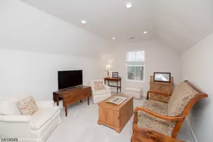 35 Sparrowhawk St, Washington Township, NJ 07882 - Photo 18