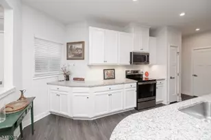 35 Sparrowhawk St, Washington Township, NJ 07882 - Photo 12