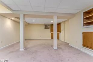 107 Franklin Ct, Raritan Township, NJ 08822 - Photo 24