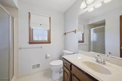 250 Old York Rd, Raritan Township, NJ 08822 - Photo 22