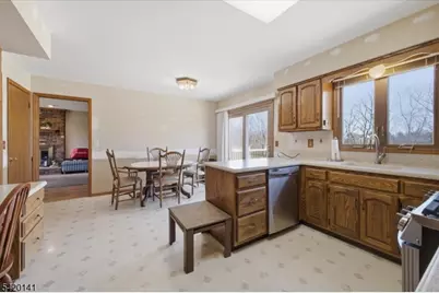 250 Old York Rd, Raritan Township, NJ 08822 - Photo 14