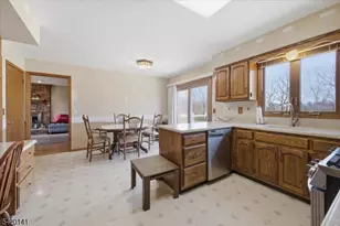 250 Old York Rd, Raritan Township, NJ 08822 - Photo 14