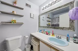 58 Woods Edge Dr, Roxbury Township, NJ 07876 - Photo 20