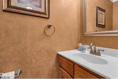 36 Carlisle Ct, Franklin Township, NJ 08873 - Photo 24