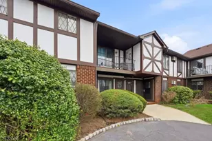 76 Farm Rd, Hillsborough Township, NJ 08844 - Photo 2