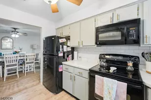 76 Farm Rd, Hillsborough Township, NJ 08844 - Photo 14