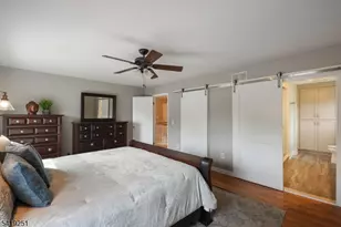 96 Beechwood Cir, Hillsborough Township, NJ 08844 - Photo 28