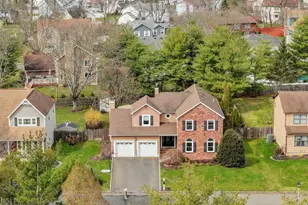 96 Beechwood Cir, Hillsborough Township, NJ 08844 - Photo 10