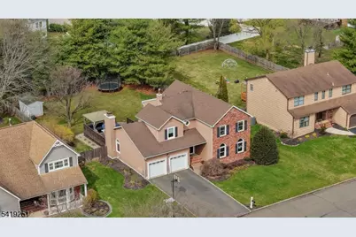 96 Beechwood Cir, Hillsborough Township, NJ 08844 - Photo 12