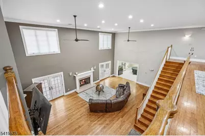 9 Nuthatch Ct, Allamuchy Township, NJ 07840 - Photo 8