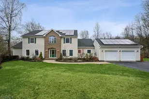 9 Nuthatch Ct, Allamuchy Township, NJ 07840 - Photo 1