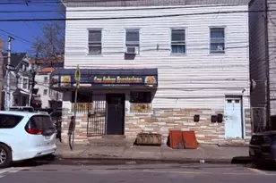 251 Walnut St, Newark, NJ 07105 - Photo 2