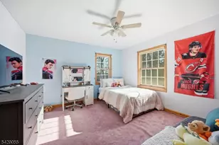 72 Hudson Dr, West Milford, NJ 07480 - Photo 18