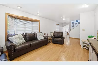 72 Hudson Dr, West Milford, NJ 07480 - Photo 12