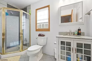 72 Hudson Dr, West Milford, NJ 07480 - Photo 16