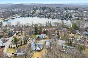 72 Hudson Dr, West Milford, NJ 07480 - Photo 30