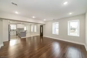 43 Perrin Ave, Pompton Lakes, NJ 07442 - Photo 8