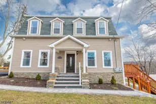 43 Perrin Ave, Pompton Lakes, NJ 07442 - Photo 1