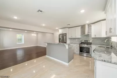 43 Perrin Ave #2, Pompton Lakes, NJ 07442 - Photo 6