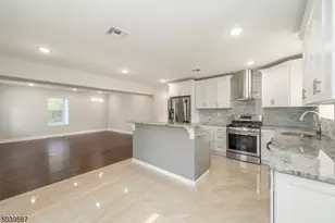 43 Perrin Ave, Pompton Lakes, NJ 07442 - Photo 6