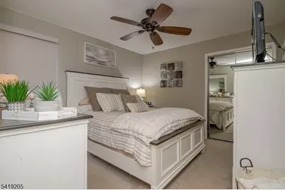 3334 Bloomingdale Dr, Hillsborough Township, NJ 08844 - Photo 18