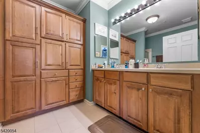 9 Goffle Brook Ct, Hawthorne, NJ 07506 - Photo 20