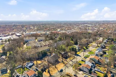 9 Goffle Brook Ct, Hawthorne, NJ 07506 - Photo 38