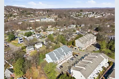 9 Goffle Brook Ct, Hawthorne, NJ 07506 - Photo 40