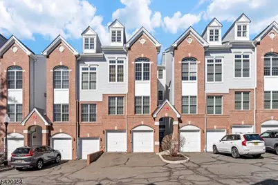 9 Goffle Brook Ct, Hawthorne, NJ 07506 - Photo 32