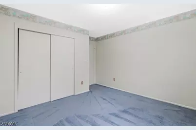 1 Tree Top Rd, Middlesex, NJ 08846 - Photo 22