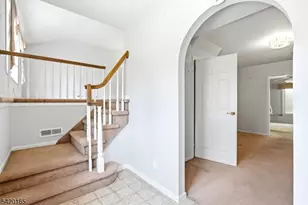 131 Walnut Ave, Clark Township, NJ 07066 - Photo 14