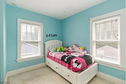 93 Lafayette Ave, Chatham, NJ 07928 - Photo 14