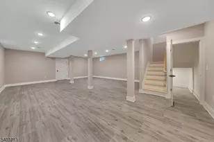 21 Spruce St, Cranford Township, NJ 07016 - Photo 30